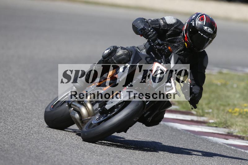 /35 07.08.2026  Discover the Bike ADR/Race 3 rot/72